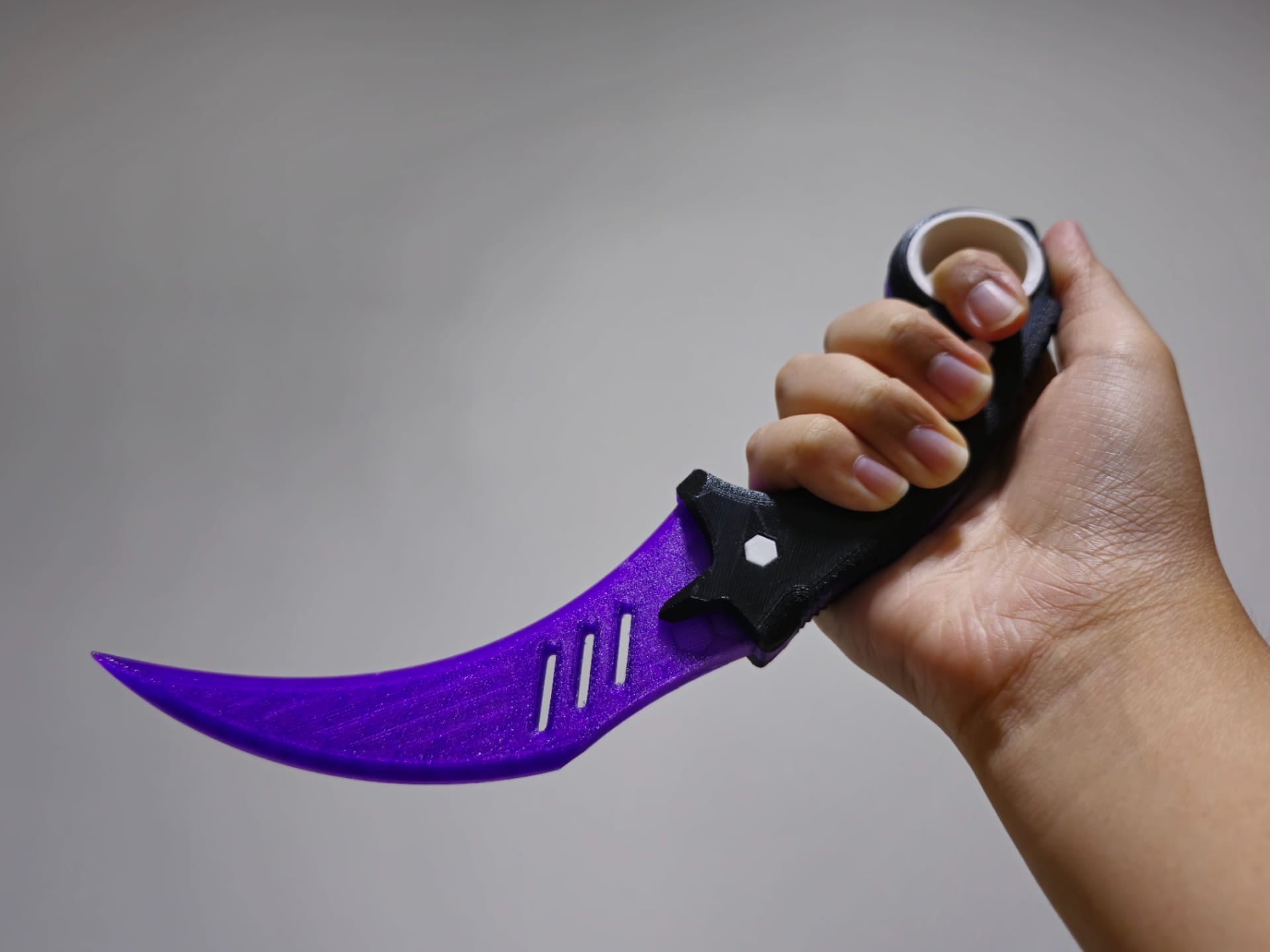 Full Tang Fidget Karambit | Rotating Gaming Desk Toy (Non-Sharp)
