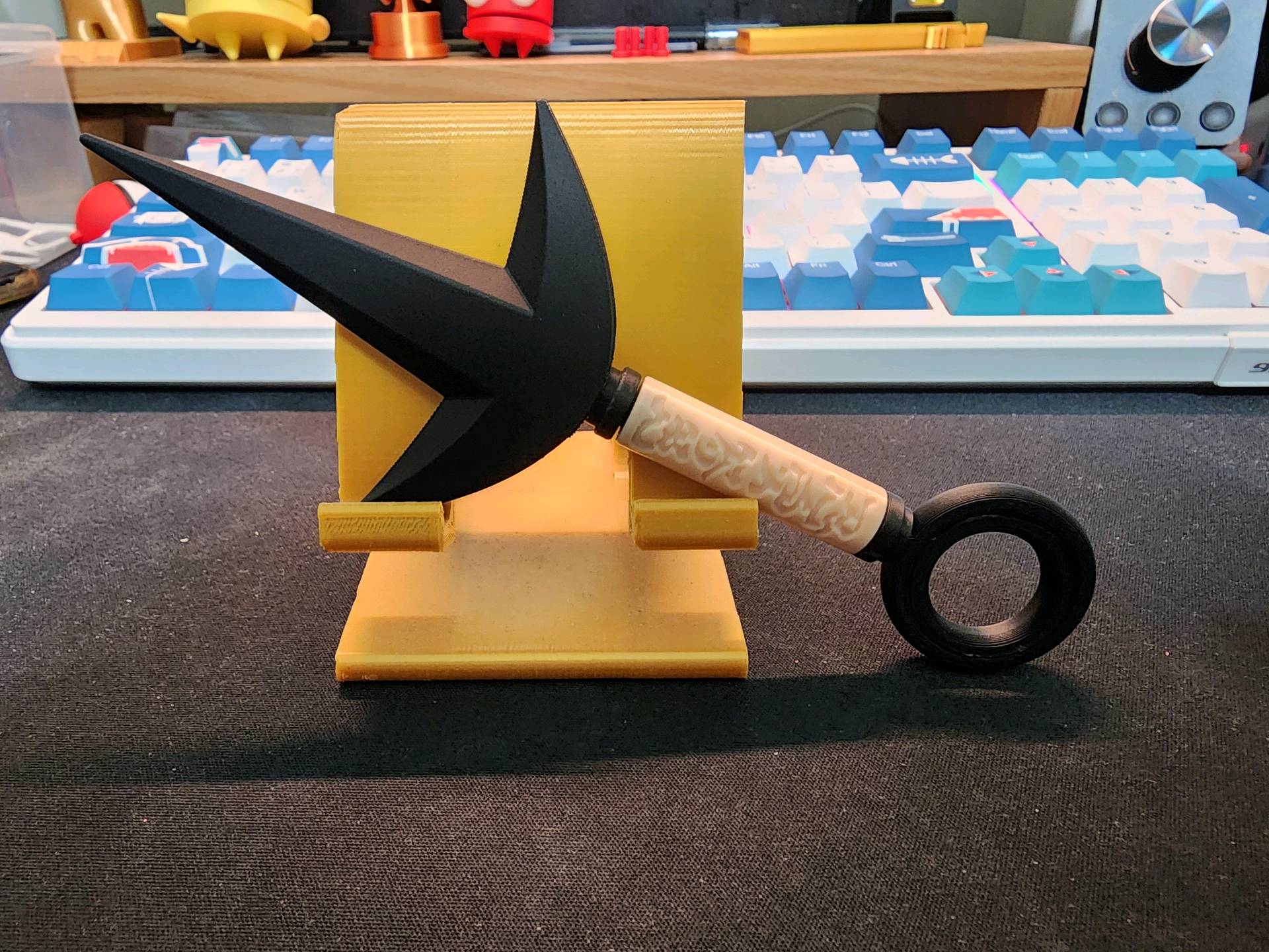 Minato Kunai Fidget Spinner | Naruto Anime Desk Toy & Cosplay Prop